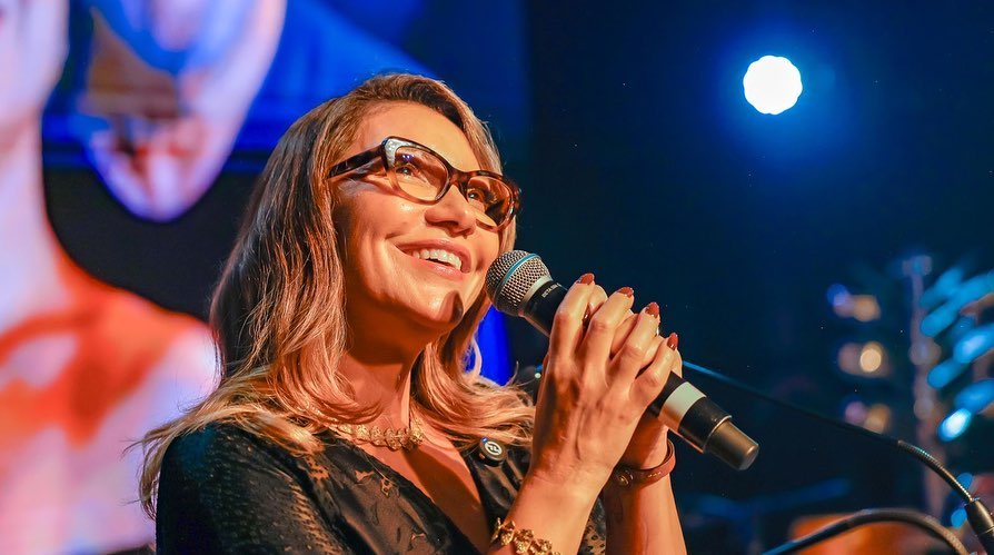 Oposição quer derrubar decreto de Lula que beneficia Janja no governo