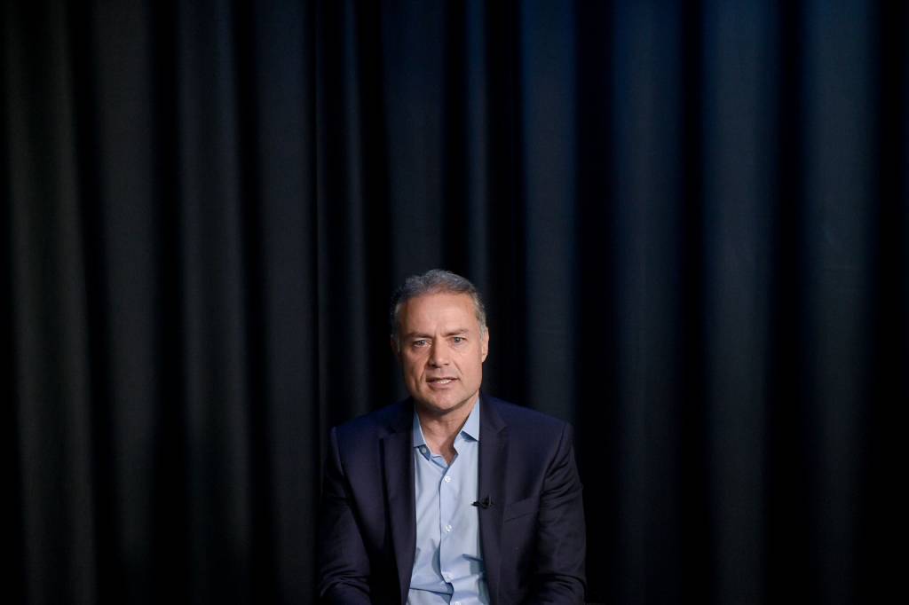 Ministro Renan Filho é condenado a pagar indenização ao prefeito de Maceió