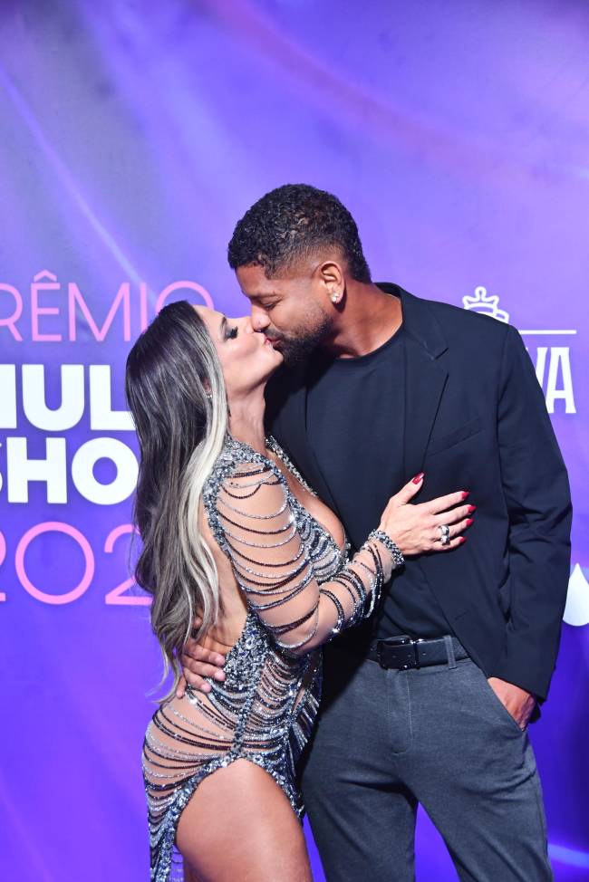 Viviane Araújo e o marido Militão