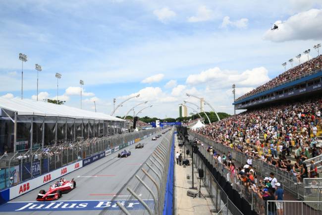 As arquibancadas do Sambódromo do Anhembi para o E-Prix de São Paulo, que teve público de 21 mil pessoas -