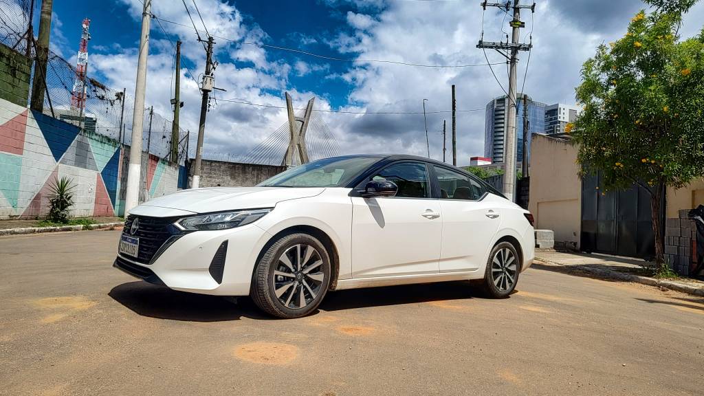 Nissan Sentra é a prova de que os sedãs deveriam continuar populares