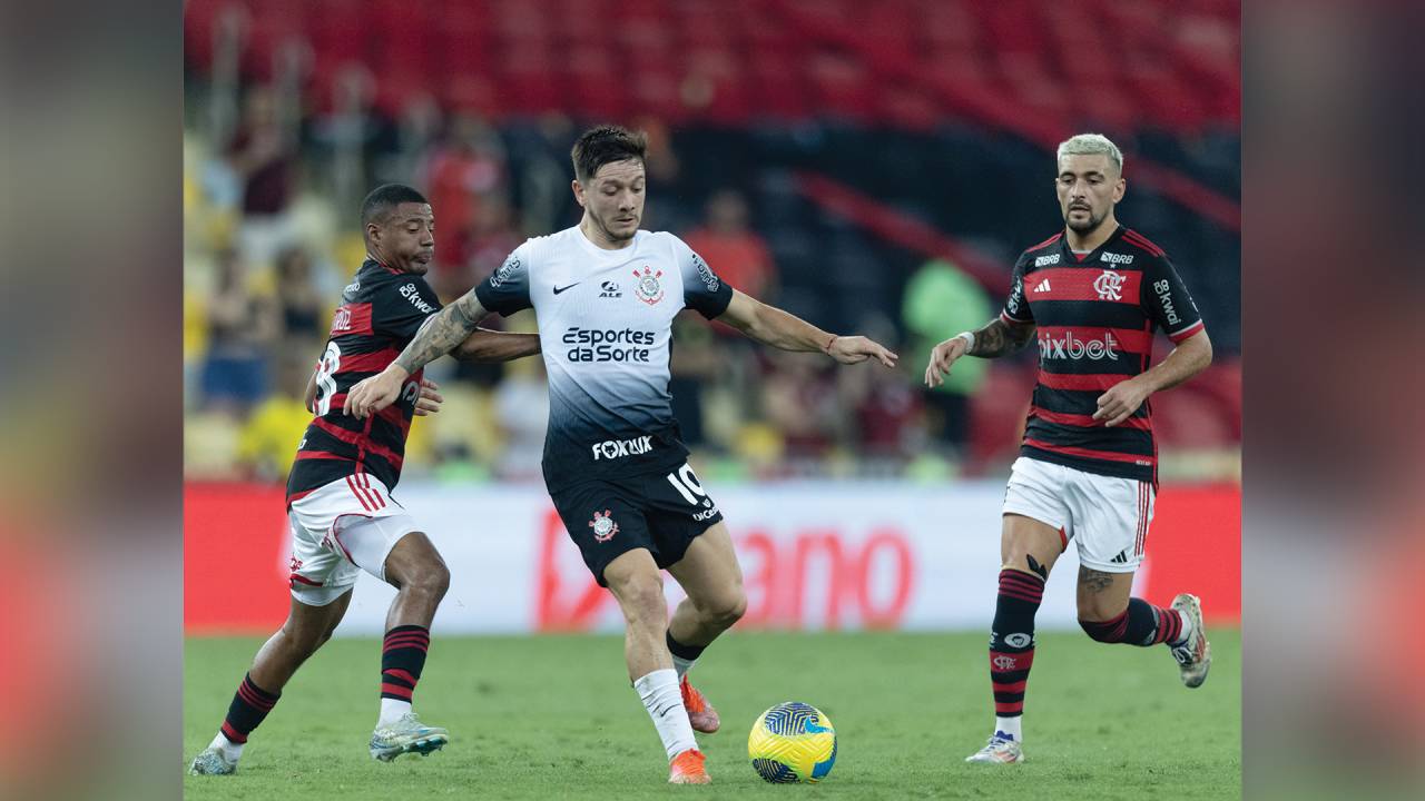 ONIPRESENTE - Flamengo e Corinthians pela Copa do Brasil: bets estampam os uniformes dos principais times do país