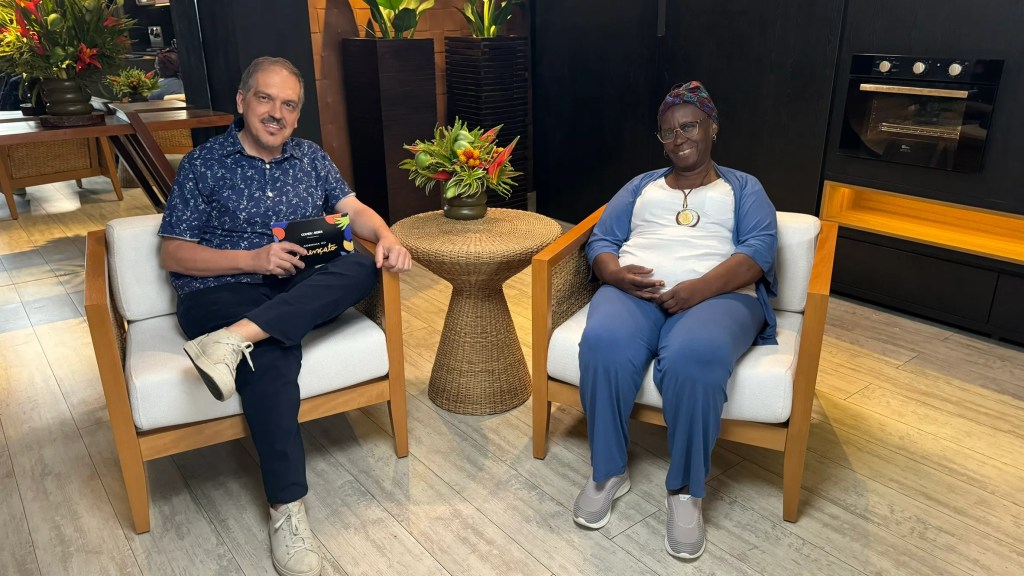 No 8° episódio do ‘Cozinha do Lorençato’, Arnaldo Lorençato recebe Vó Tutu