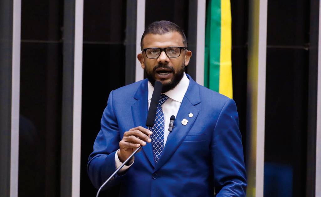 3—DELEGADO-CUNHA—CARLOS-ALBERTO-DA-CUNHA-2024-12-a.jpg OUTRO ALVO - Delegado Da Cunha (PP-SP): ex-mulher do parlamentar estava sendo vigiada pela quadrilha