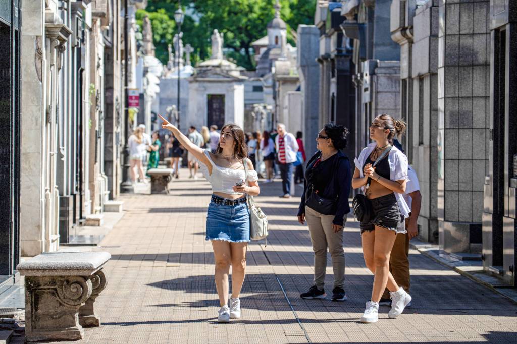 GettyImages-1841160587.jpg ÚLTIMO TANGO - La Recoleta, em Buenos Aires: interesse por Evita Perón