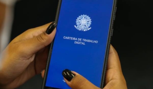 Trabalho: adeus à perfeição; olá ao progresso com auxílio da IA