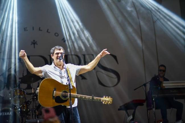 Samuel Rosa Samuel Rosa durante show no Réveillon dos Quereres, em Baixio