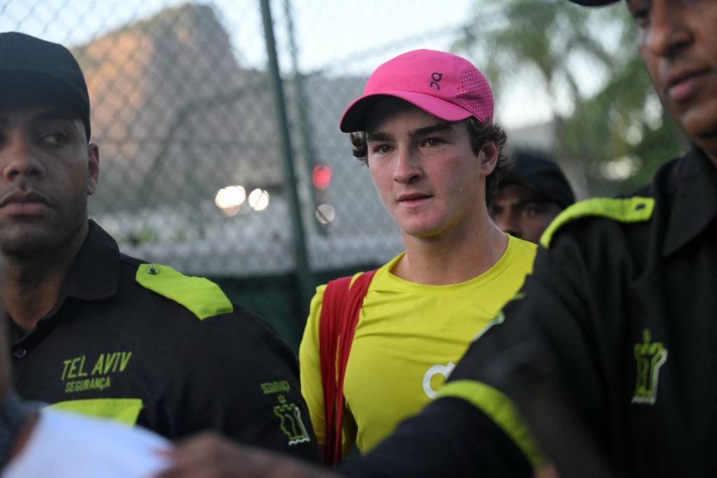 Do público ao excesso de cambistas, Rio Open foi tomado por ‘FonsecaMania’