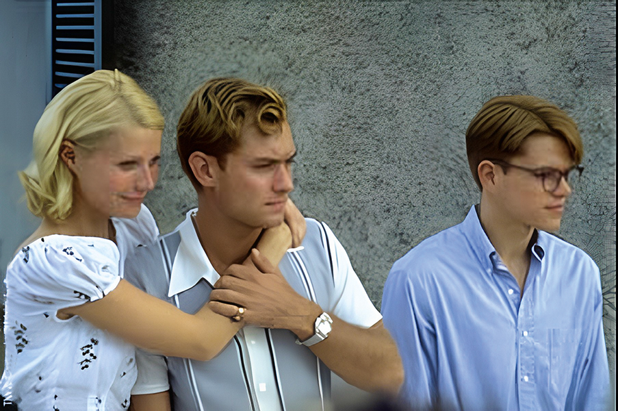 2—MV5BMjEzMzQ2MzE5Nl5BMl5BanBnXkFtZTYwNTk0Mjc2._V1_.jpg FRIO - Damon (à dir.) com Gwyneth Paltrow e Jude Law: pérfido