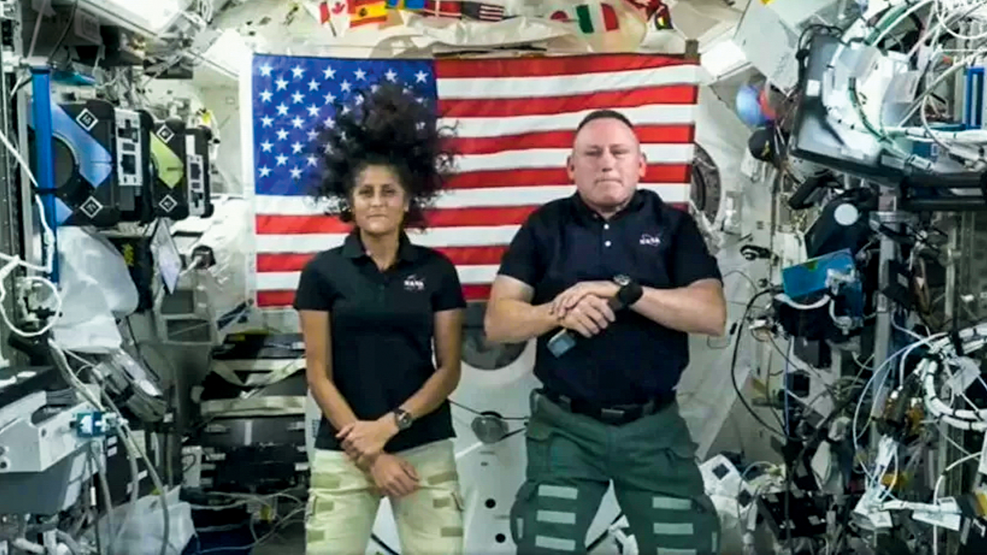 Eles ainda estão lá: o destino dos astronautas presos no espaço há oito meses