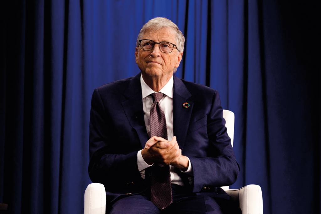 GettyImages-2173482556.jpg Bill Gates: se fosse começar tudo de novo, ele diz que investiria a sua energia em uma empresa de IA