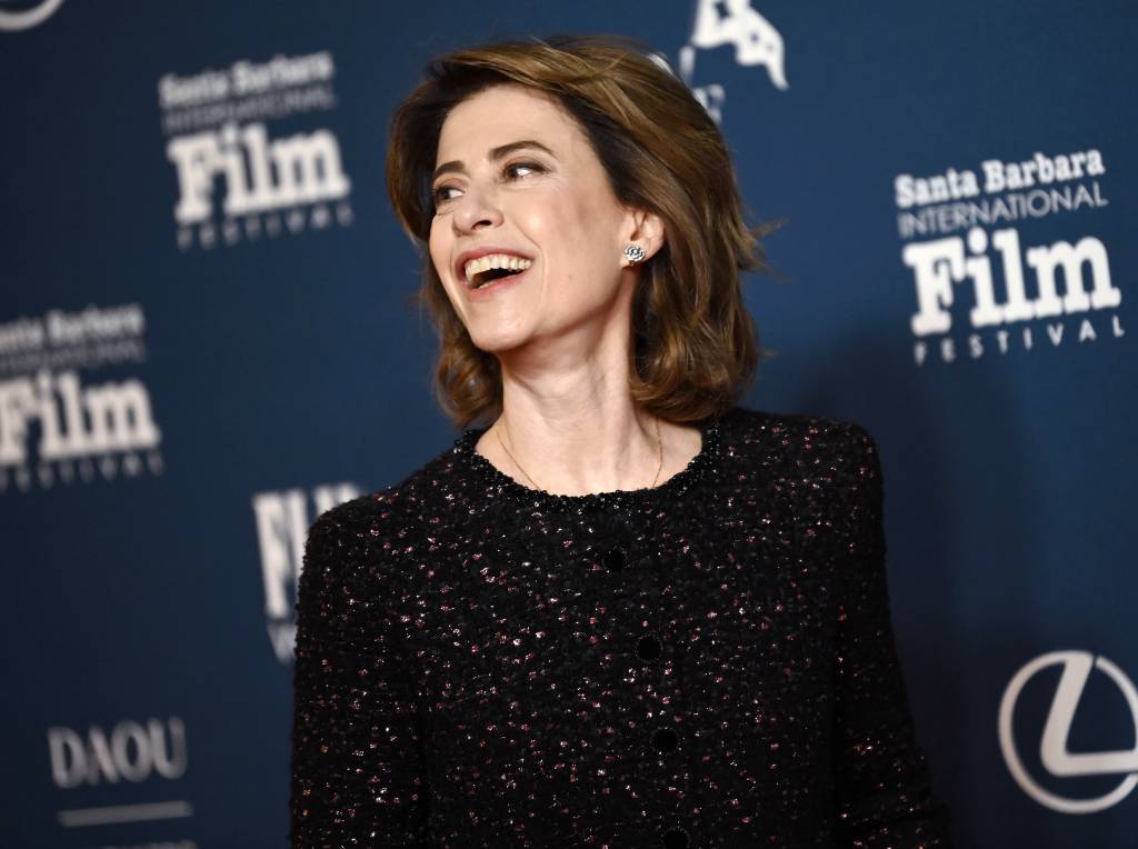 Chanel e Ariana Grande: Todos caem de amores pela elegante Fernanda Torres