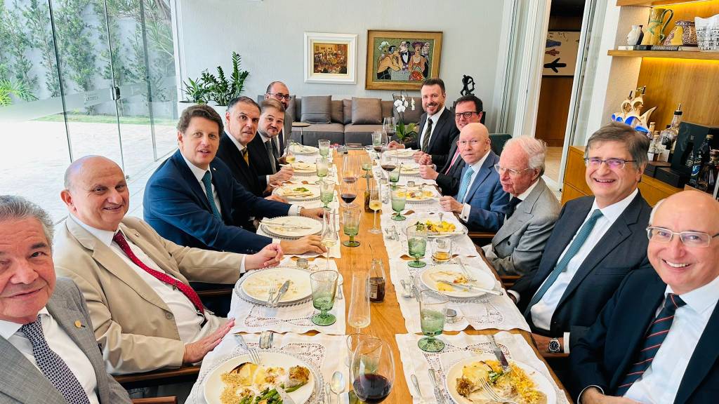 Almoço reúne Paulo Gonet, Ricardo Salles e Demóstenes Torres em Brasília
