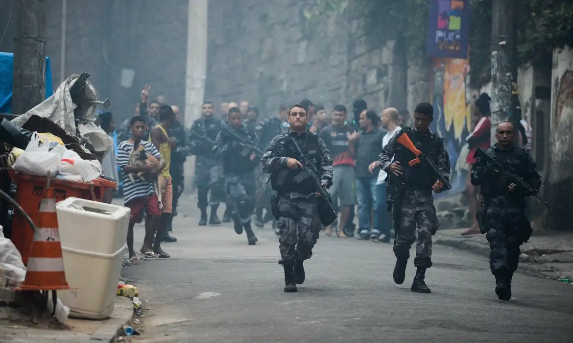 Operação policial nos complexos do Alemão e da Penha, no Rio de Janeiro