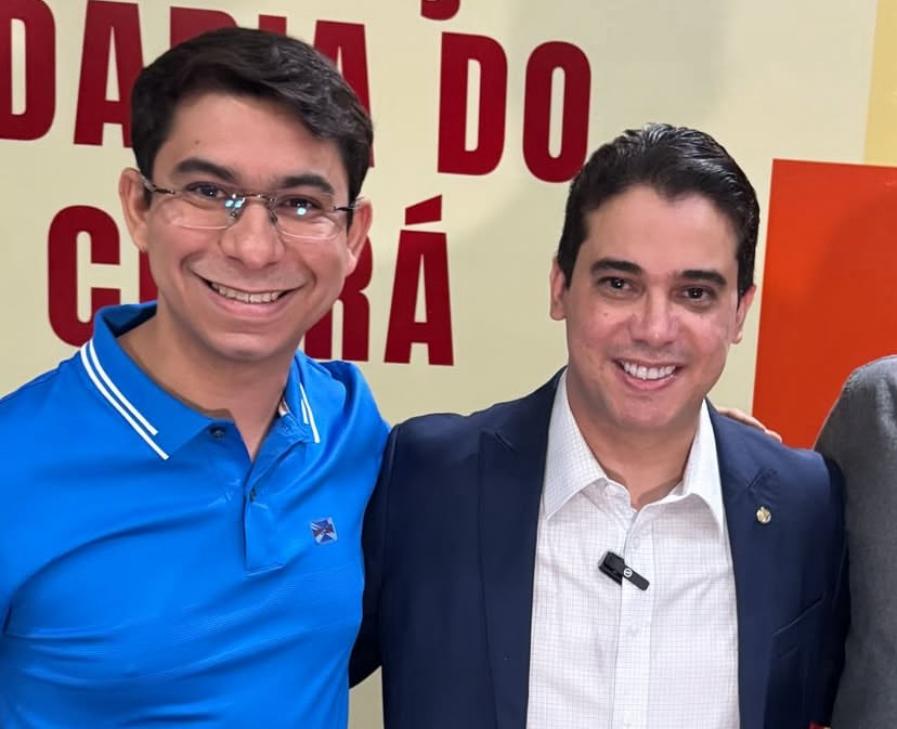 Prefeita do Ceará usa emenda enviada pelo marido para contratar empresa de aliado