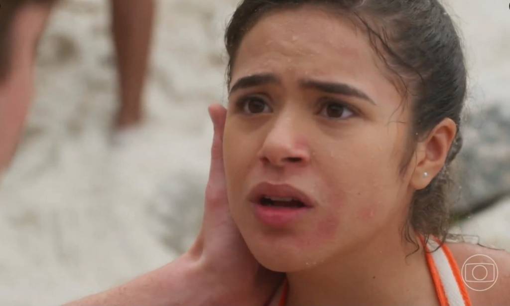 Maisa explica decisão de usar dublê em cena tensa de ‘Garota do Momento’