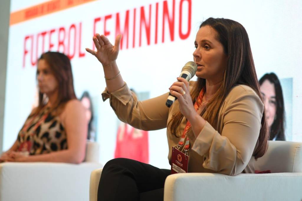 A advogada que virou referência em liderança feminina no Brasil e Portugal