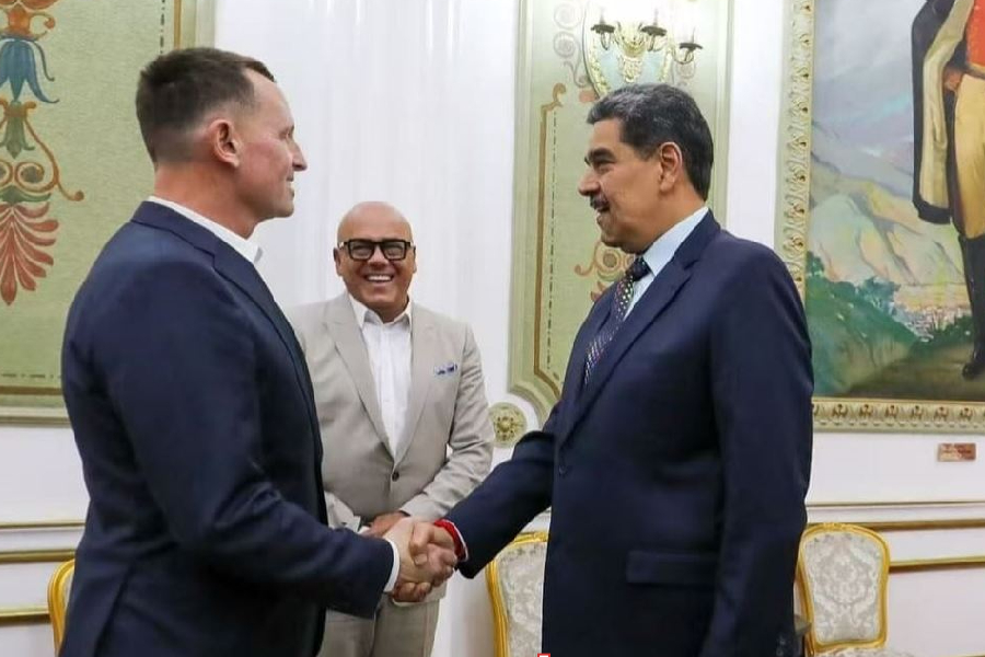 Ricahrd Grenell e Nicolás Maduro //