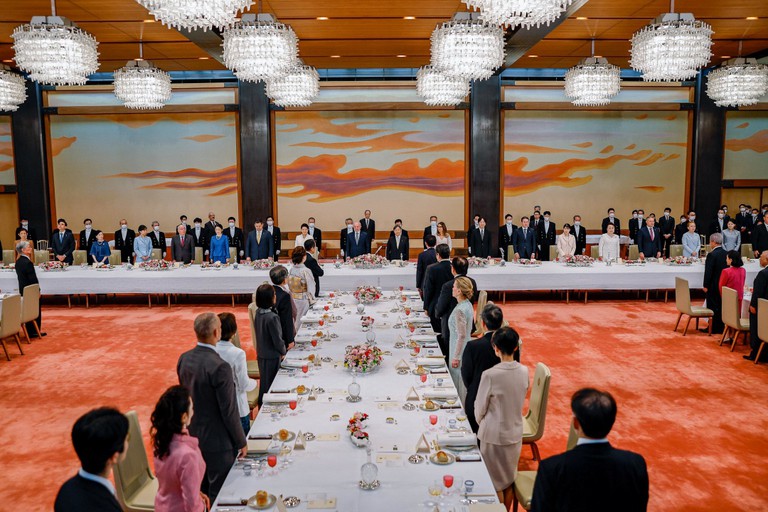 Presidente Lula e sua comitiva durante jantar oferecido pelo imperador japonês em Tóquio. 25/03/2025 -