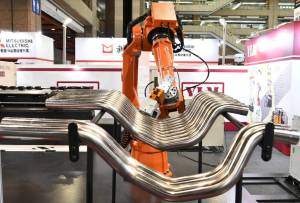 Robótica controlada por IA domina a Timtos, uma das mais importantes feiras de tecnologia da Ásia