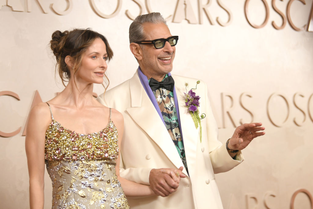 97th Annual Oscars – Arrivals Emilie Livingston e Jeff Goldblum no Oscar 2025 -