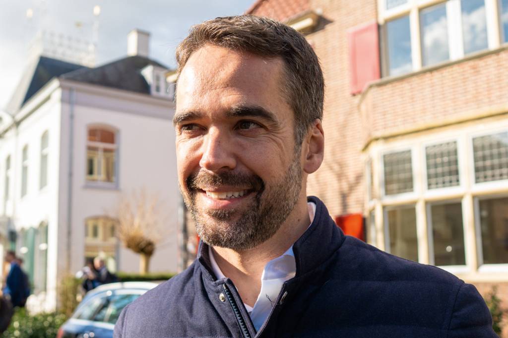 Eduardo Leite defende Moraes após sanção dos EUA: ‘Cidadão brasileiro’