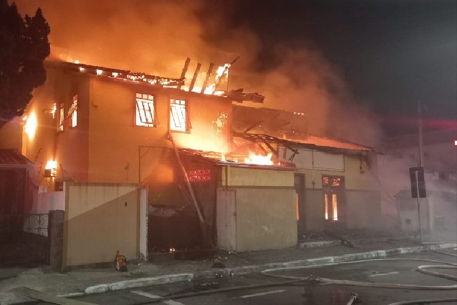 Incêndio criminoso deixa 4 mortos em abrigo para moradores de rua em SP