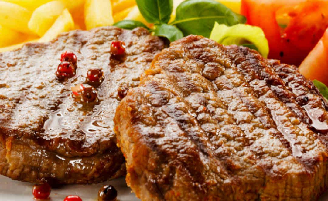 China suspende importação de carne bovina de três frigoríficos do Brasil JBS Frisa e Bon Mart março de 2025