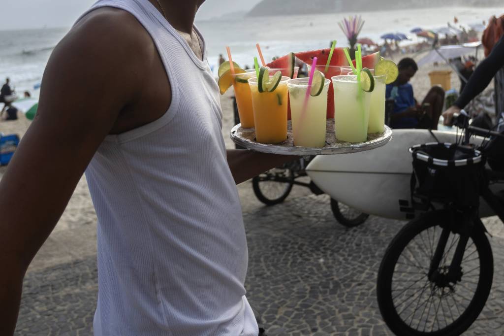 Entidade estima que 36% das bebidas alcoólicas no Brasil são falsificadas
