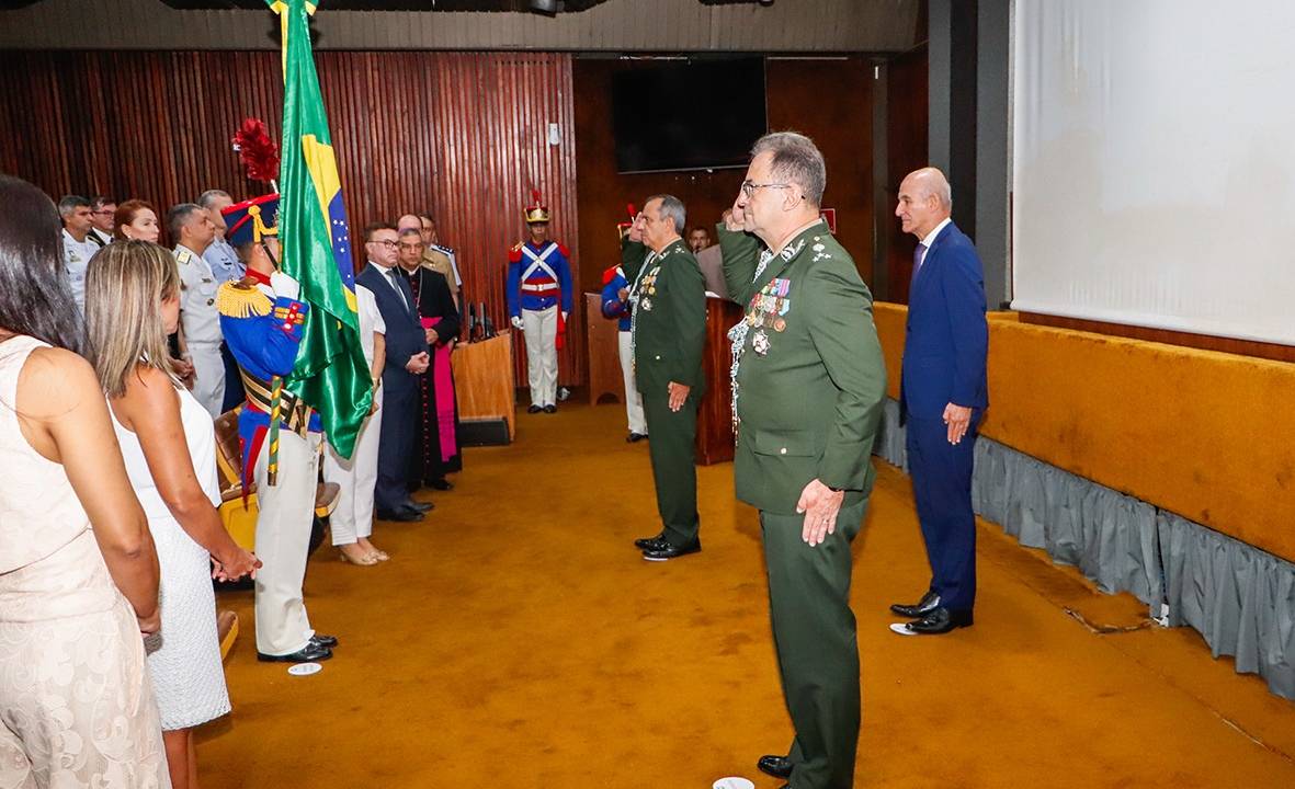 EXÉRCITO - General Washington Triani tomou posse na secretaria-executiva do GSI nesta semana