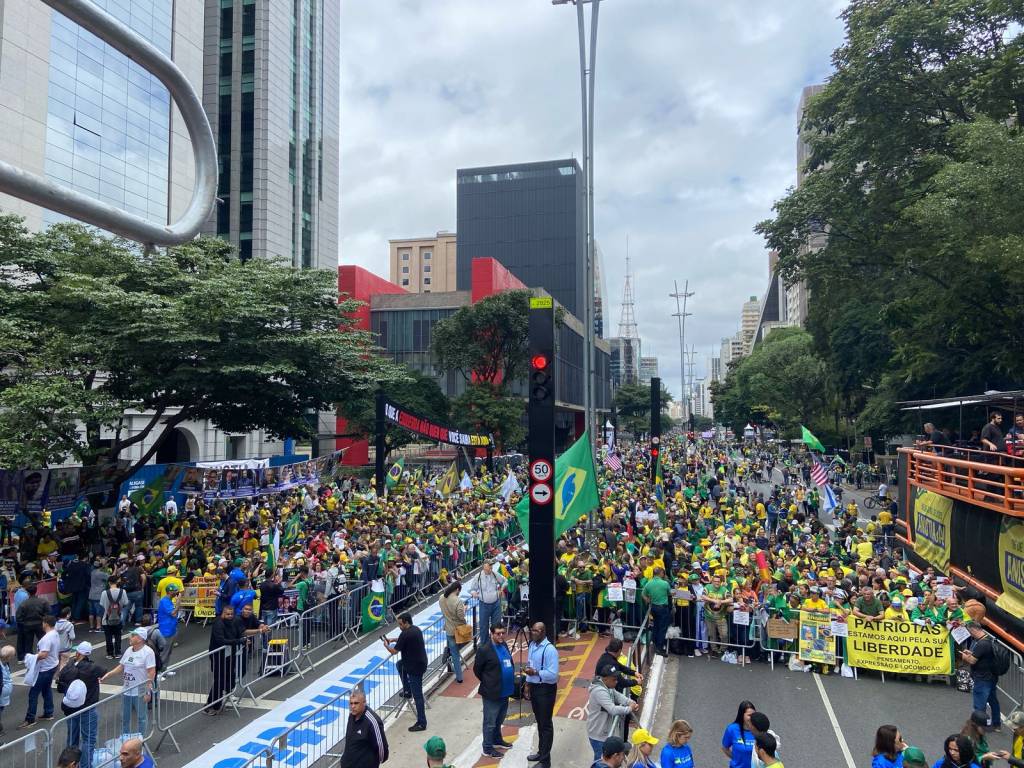 WhatsApp Image 2025-04-06 at 11.11.08 Manifestantes chegam na avenida Paulista pedindo anistia aos presos do 8 de janeiro