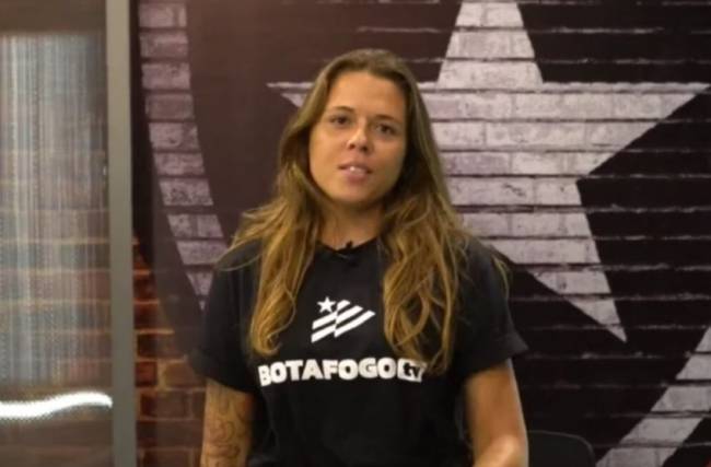 Hanna Santos, neta do ídolo do Botafogo Nilton Santos