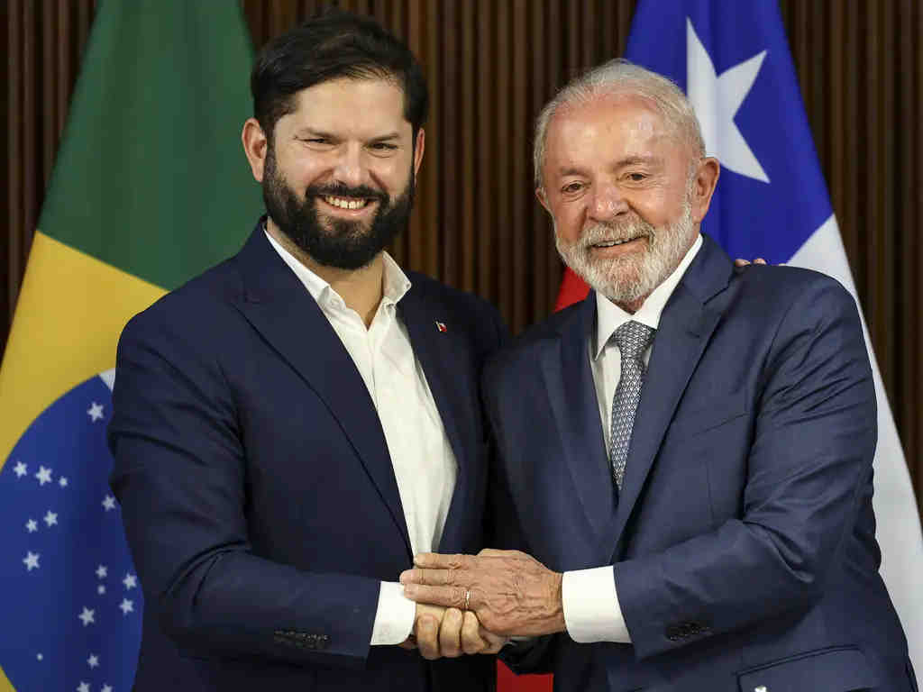 “Não quero guerra fria, nem ter de escolher entre os Estados Unidos e a China”, diz Lula