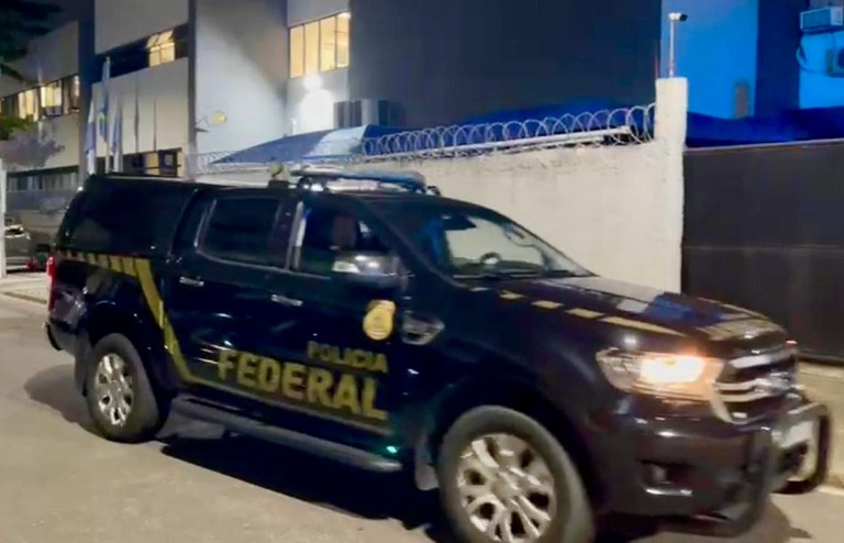 PF mira grupo que desviava recursos de usuários do aplicativo Caixa Tem