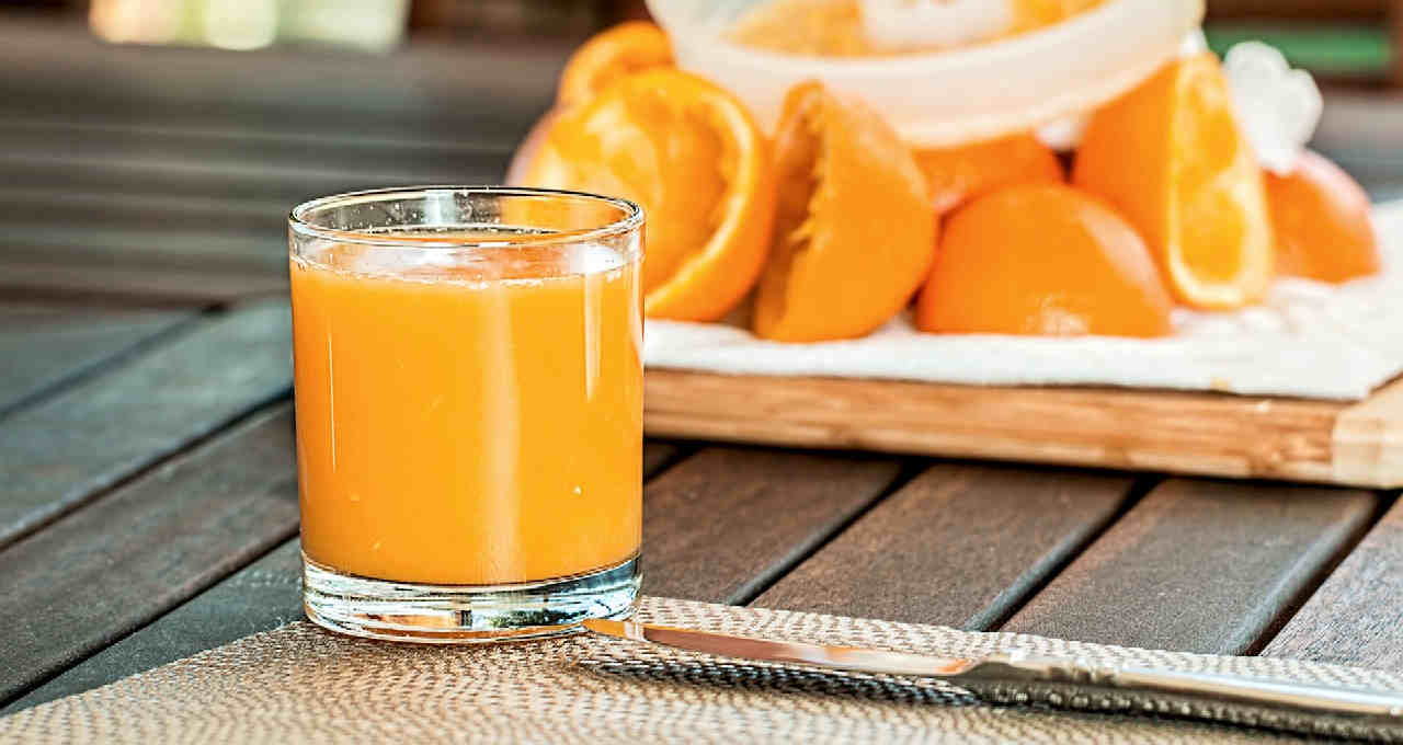 Tarifaço pode gerar impacto bilionário às exportações brasileiras de suco de laranja