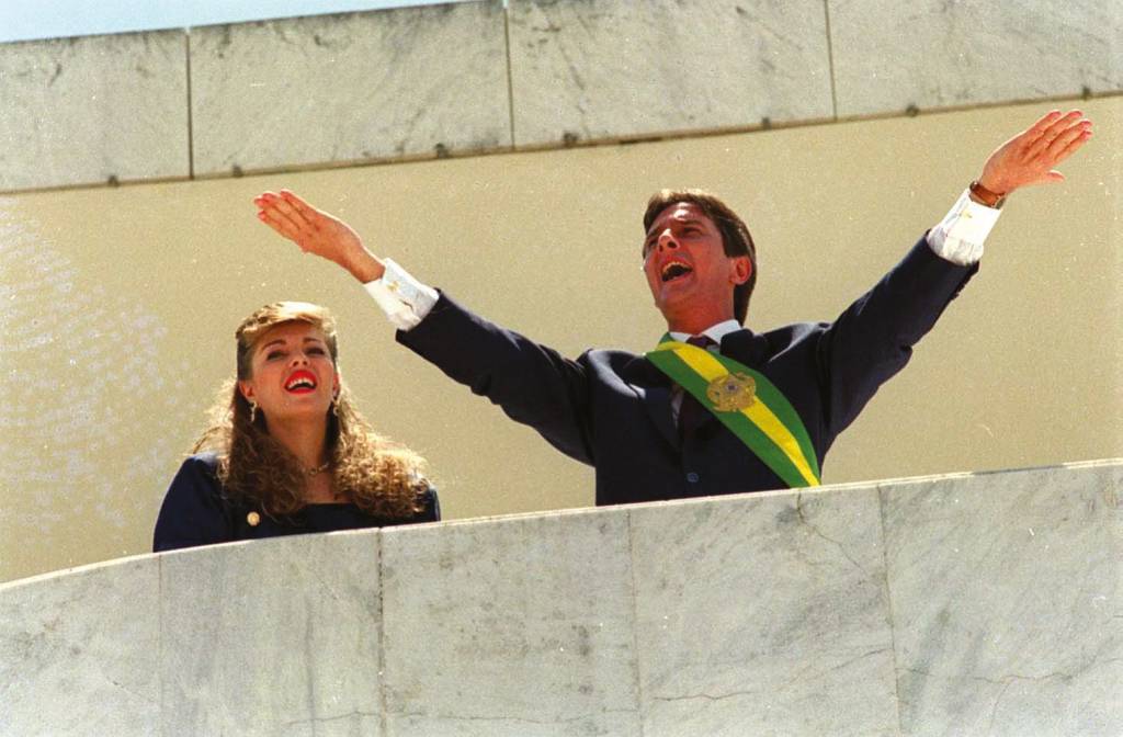 22582280-high.jpeg ESCÂNDALO - Collor e Rosane: demissão após revelação de desvio de dinheiro