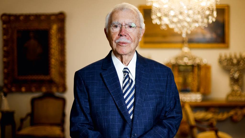 José Sarney: “Golpe nunca mais”