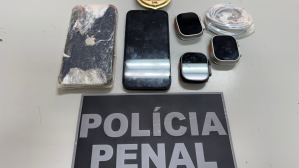 Equipamentos eletrônicos encontrados com monitor de ressocialização