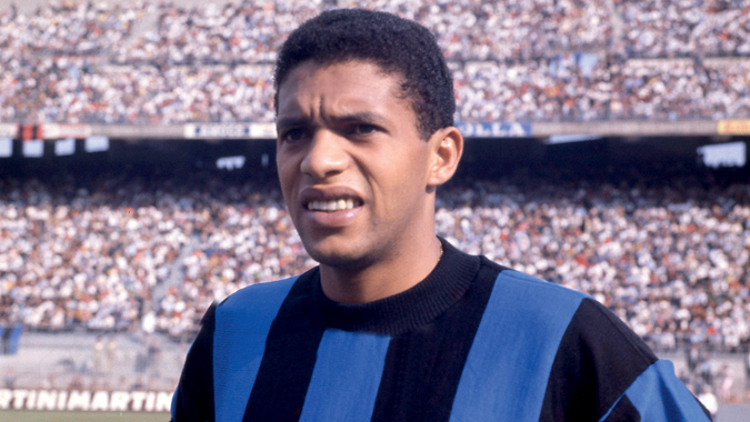 AS Photo Archive ÍDOLO - Jair com a camisa da Inter: oito títulos, sendo dois mundiais