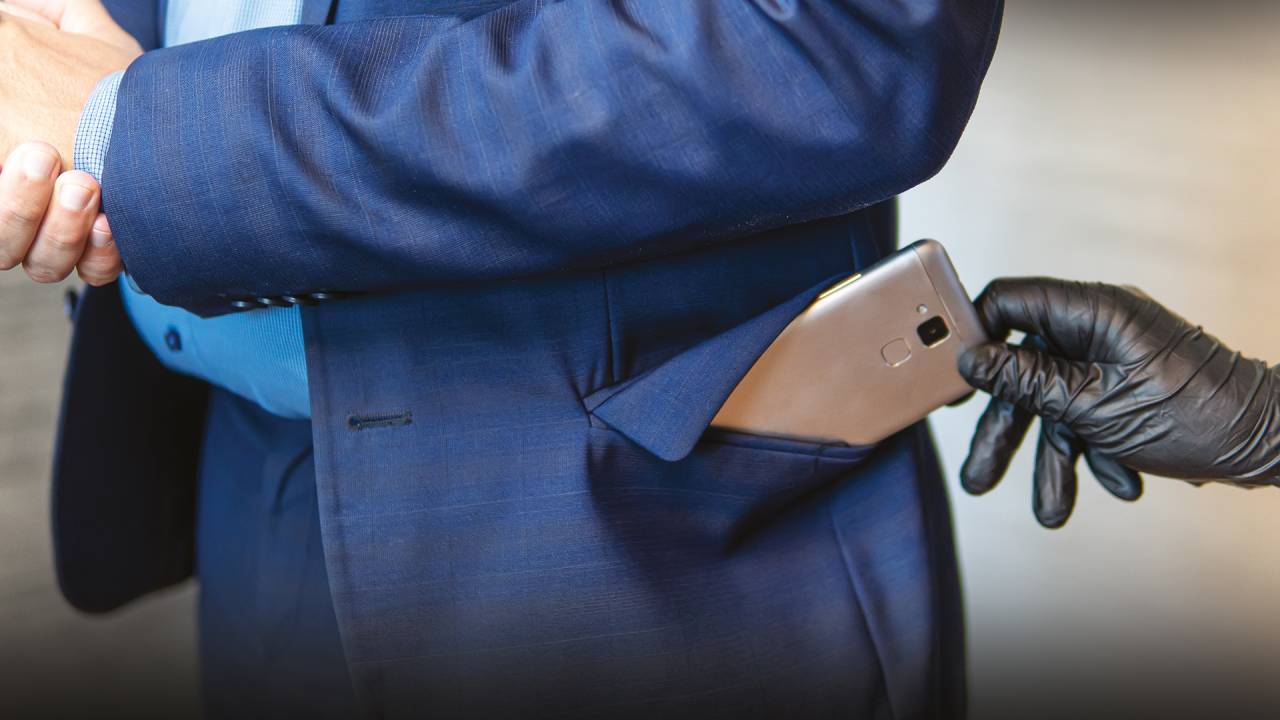 COTIDIANO - Roubo de smartphones: a ponta do iceberg da violência inaceitável