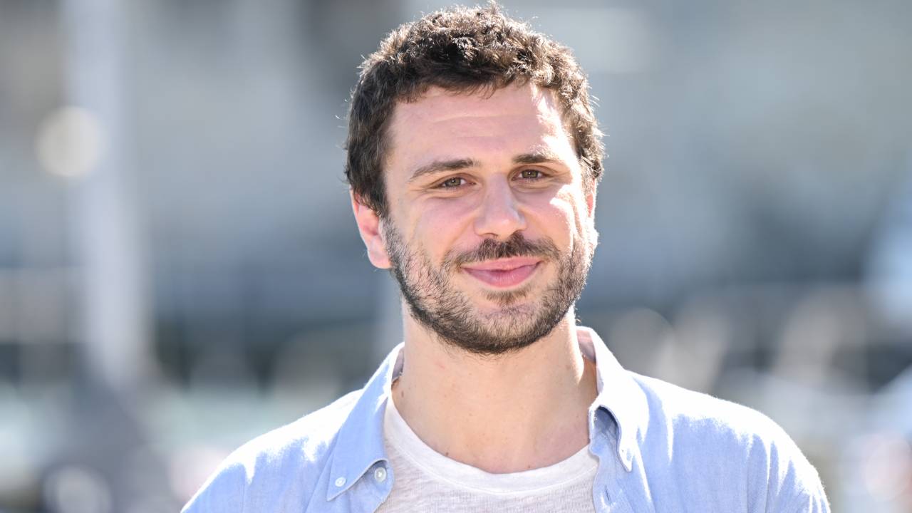 LA ROCHELLE, FRANCE - SEPTEMBER 13: Théo Navarro-Mussy attends the "Irrésistible" Photocall during the 25th La Rochelle Fiction Festival on September 13, 2023 in La Rochelle, France. (Photo by Stephane Cardinale - Corbis/Corbis via Getty Images)