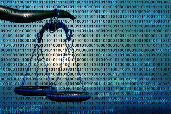 Viés algorítmico, falta de transparência e questões relativas à proteção de dados são alguns dos desafios da adoção de IAs no sistema judiciário