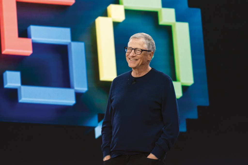 GettyImages-2207879782.jpg NOVA ERA - Bill Gates: a Microsoft aposta cada vez mais em fontes limpas
