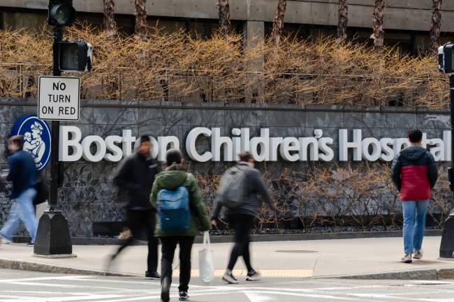 Boston Children’s Hospital Boston Children's Hospital: plataforma inovadora pode ser acessada por profissionais de saúde em locais remotos ou sem infraestrutura desde que tenham conexão à internet