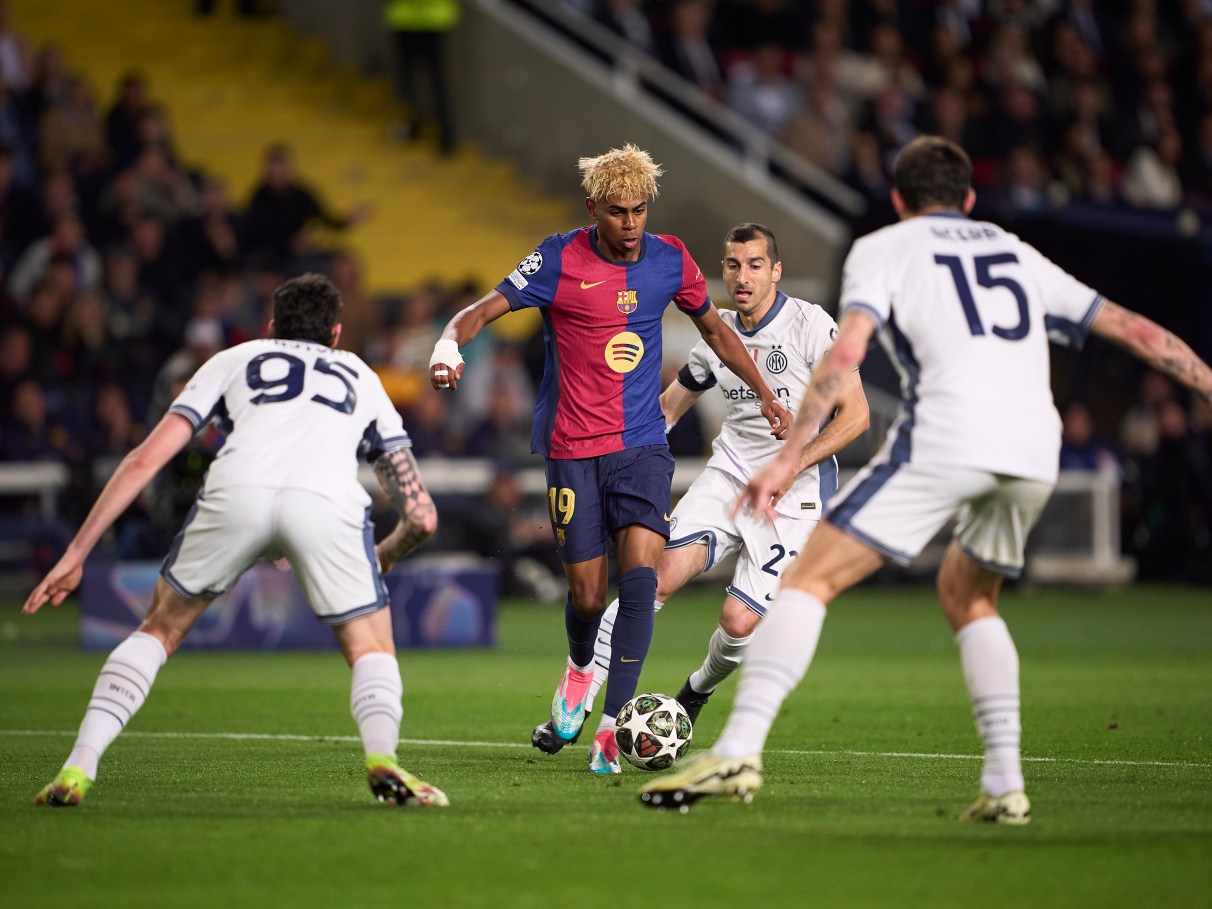 女子水泳選手　股間アップ 玉造 温泉 風俗