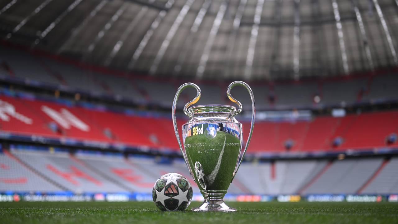 MUNICH, GERMANY - MAY 28: The official match ball is seen with the Champions League trophy ahead of the UEFA Champions League Final 2025 between Paris Saint-Germain and FC Internazionale Milano at the Munich Football Arena on May 28, 2025 in Munich, Germany. (Photo by Michael Regan - UEFA/UEFA via Getty Images)