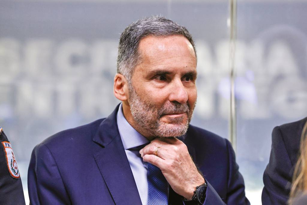 MARIO-SARRUBBO-2024-10-e.jpg IRONIA - Sarrubbo: até o chefão da Segurança Pública tem um “celular do ladrão”