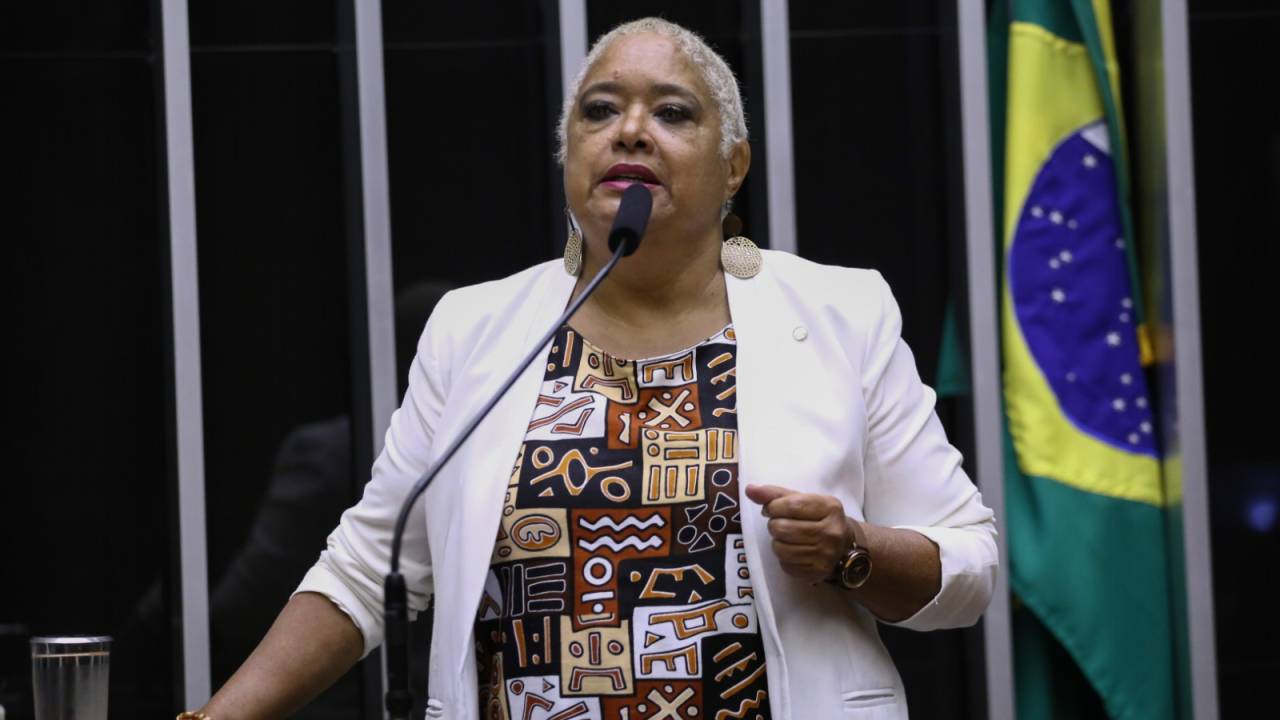 Enfermeira Rejane (PCdoB-RJ): ela promete ir à Justiça se sofrer racismo na Câmara novamente