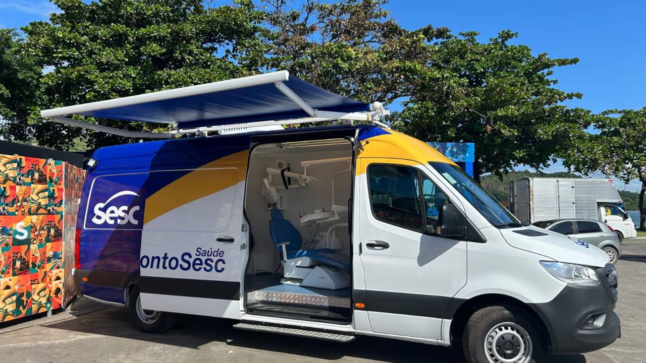 Unidade móvel do OdontoSesc