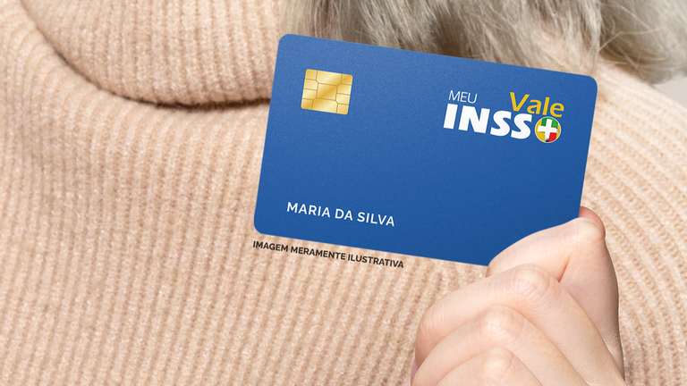 Cartão do programa 'Meu INSS Vale+', suspenso nesta quarta pelo presidente do instituto